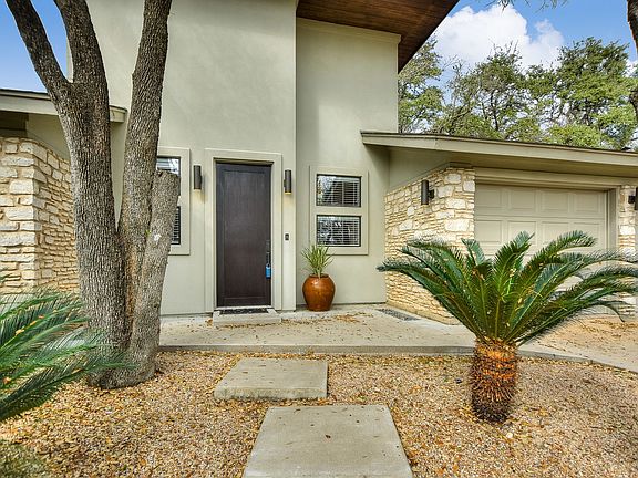 2nd image of 8502 Tallwood Dr
