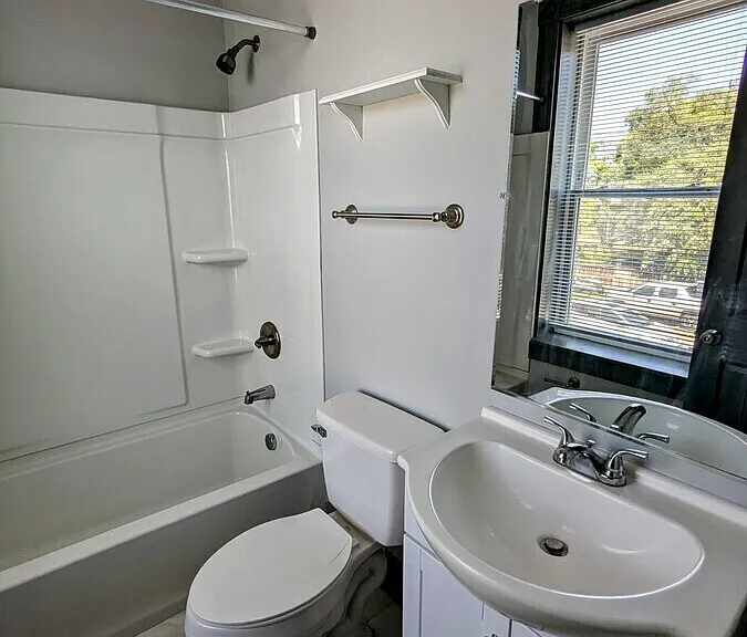 23 S Morris St #A — Photo 16