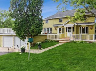 N2419 Shady Side Dr, Lake Geneva, WI 53147
