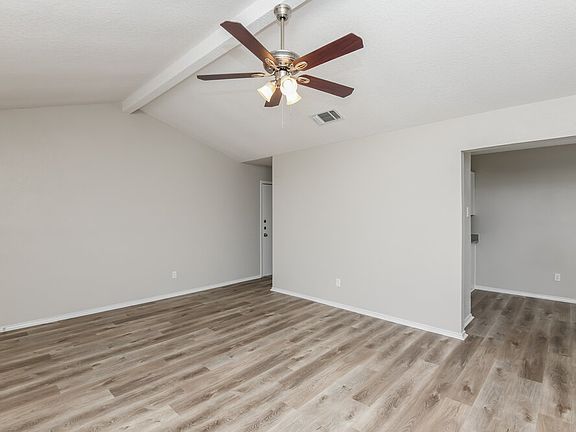 4th image of 10233 Westward Dr