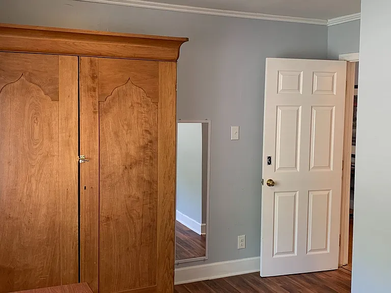 116 E Cornwallis Rd — Photo 30