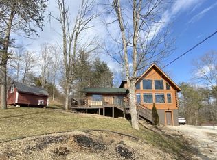 33 Northlake Ct, Vincent, OH 45784