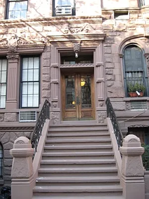 Rented by City Connections Realty | media 11