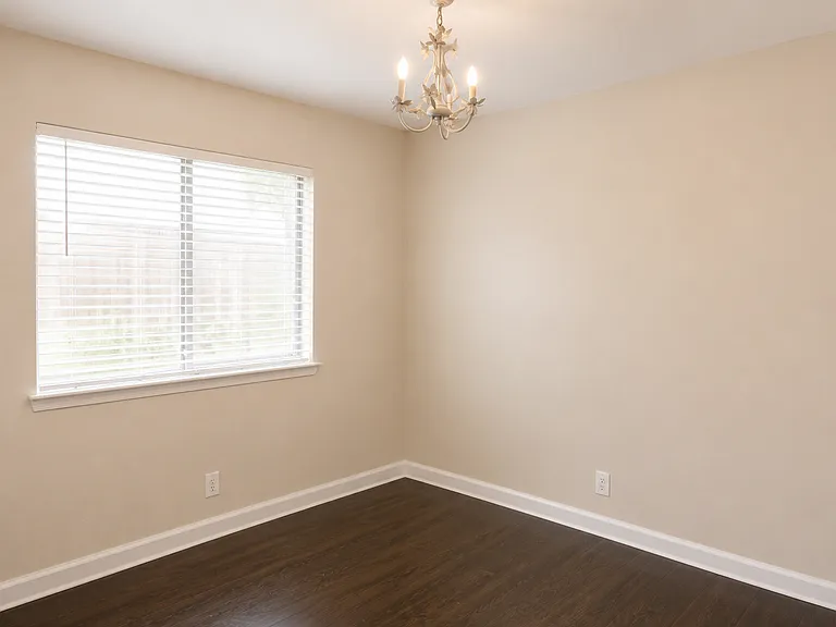 126 Hollyhill Ln #126 — Photo 15