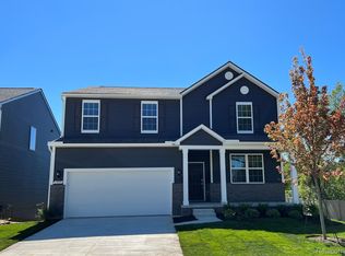 24411 Jade Dr, Farmington Hills, MI 48336