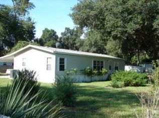 3670 NE 60th Ct, Silver Springs, FL 34488