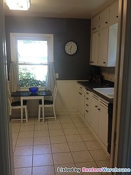 3rd image of 1623 Palace Ave