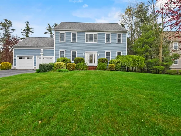 315 Harvest Ln, Bridgewater, MA 02324