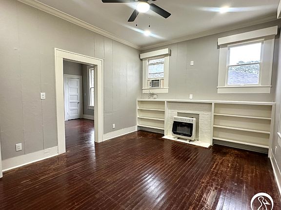 3rd image of 307-309 Hilton St #Ca5e5ce73
