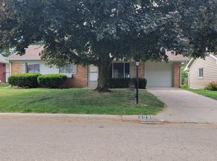 309 Dundee Rd, East Peoria, IL 61611