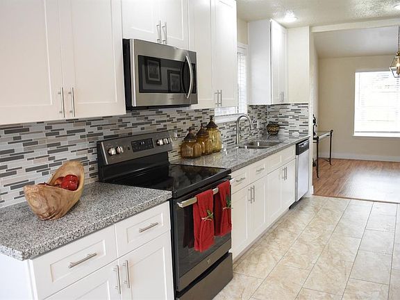 5th image of 20819 Park Pine Dr