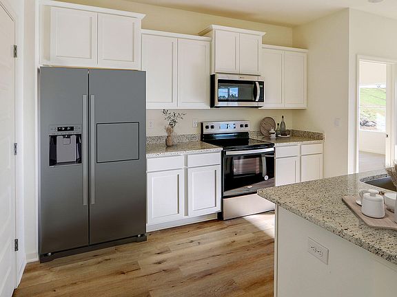 7th image of this home