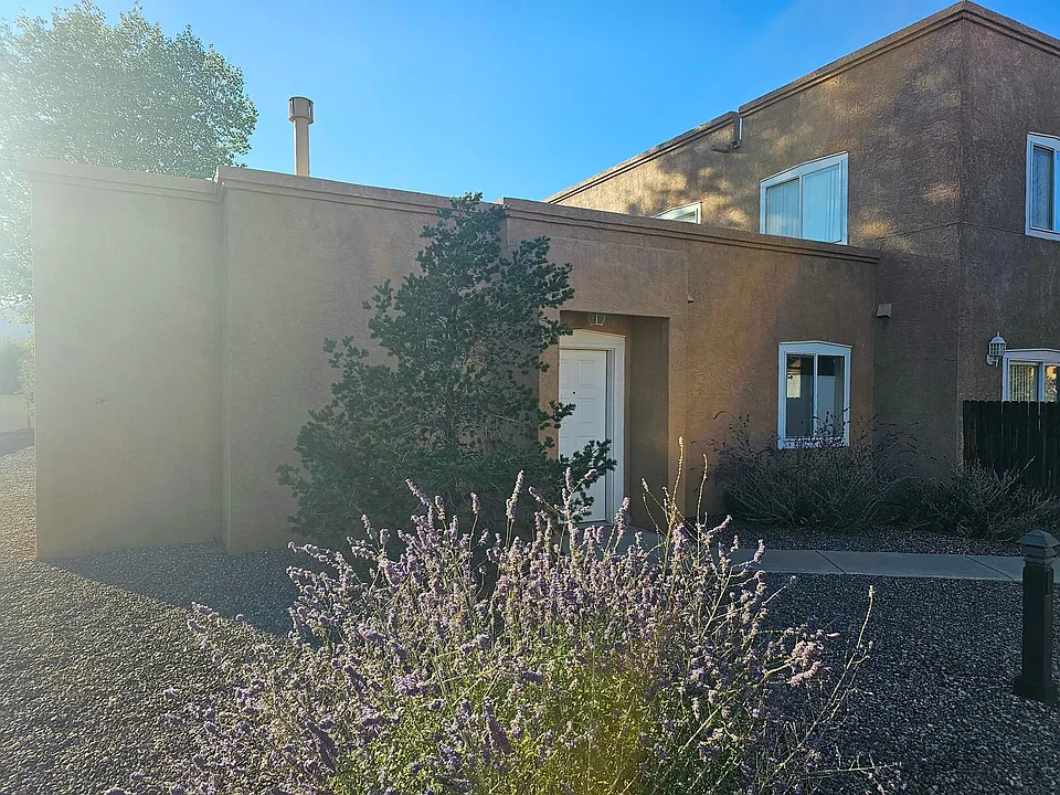 1001 Mineral Way #1
