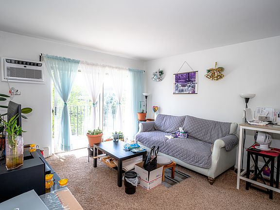 2nd image of 1473 N Winslowe Dr APT 301