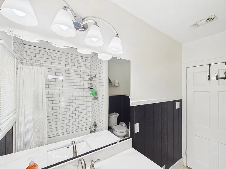 510 S Olive St — Photo 20