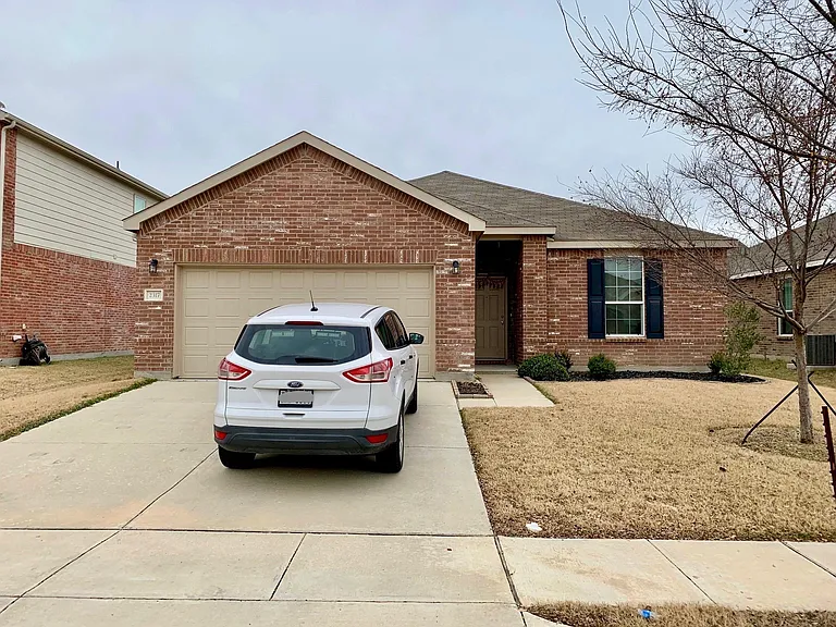 2317 Ankina Ln — Photo 1