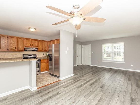 5th image of 3801 Micheline Ct