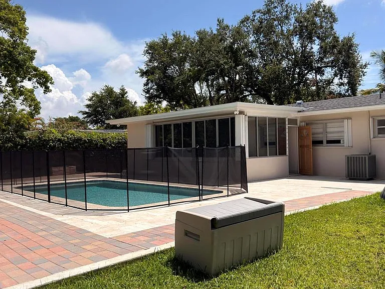 7500 SW 98th Ct — Photo 21