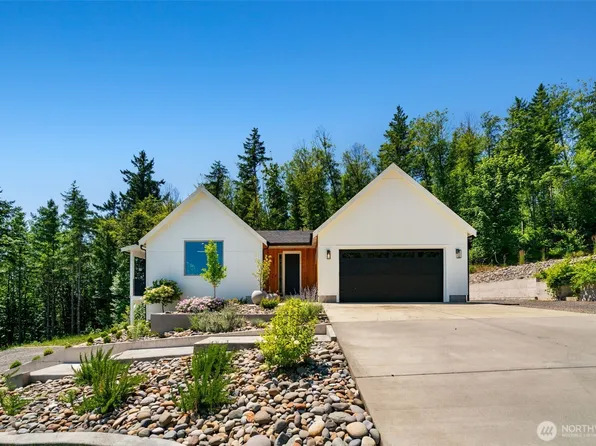 5601 Lewis River Road, Ariel, WA 98603