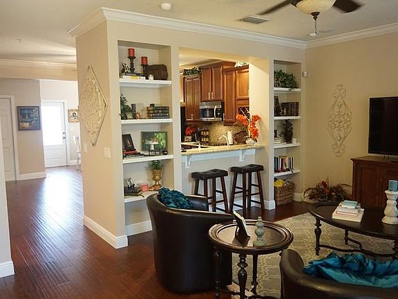 4th image of 3051 Carmello Ave #10