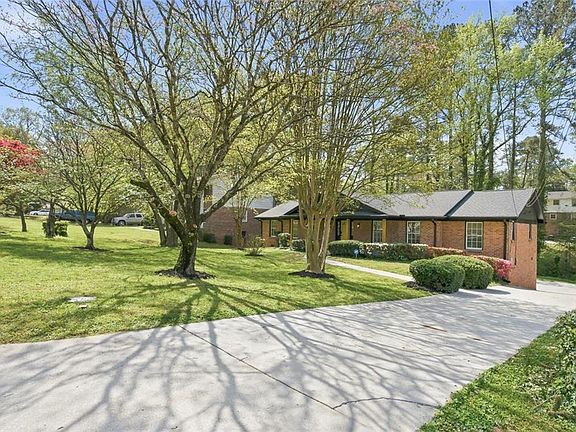 2nd image of 3629 Greentree Farms Dr