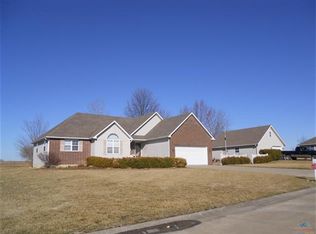 43 NW 247th Rd, Clinton, MO 64735