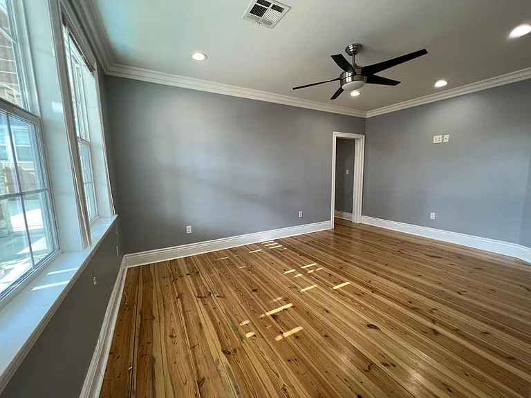 2632 Peniston St — Photo 9