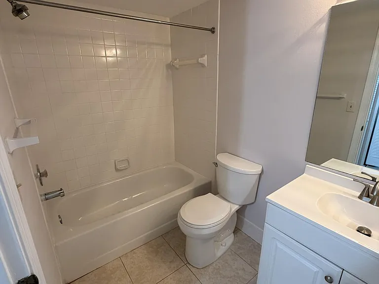 301 Norwood Ter #128 — Photo 21