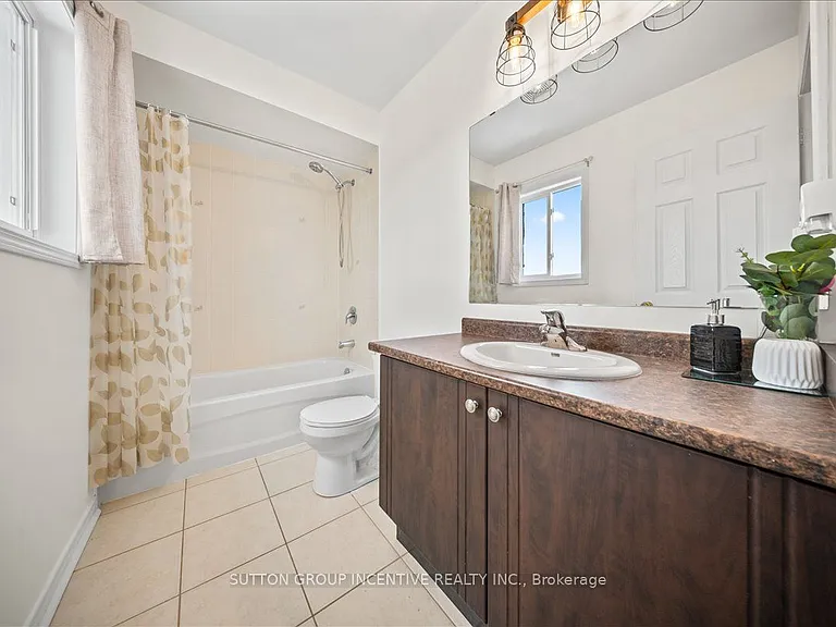 1200 Mary Lou St — Photo 30