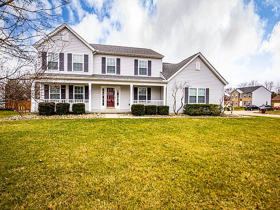 2nd image of 972 Grandstone Ct