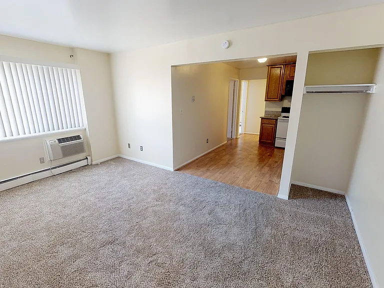 723 S Main St #1 — Photo 1