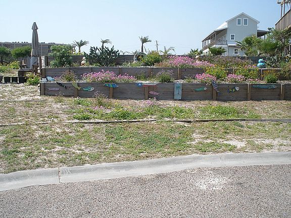 724 La Juana Ct