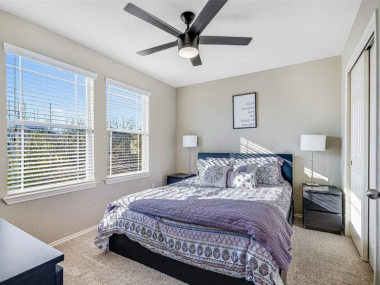 1410 Davis Mountain Loop — Photo 14