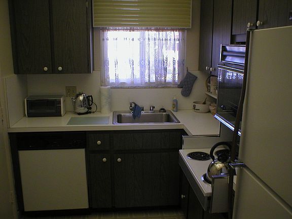 5th image of 1410 S Federal Hwy APT 206