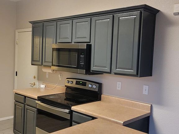 3rd image of 2661 E Waterview Ct