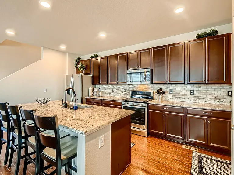 2808 Summer Day Ave — Photo 11