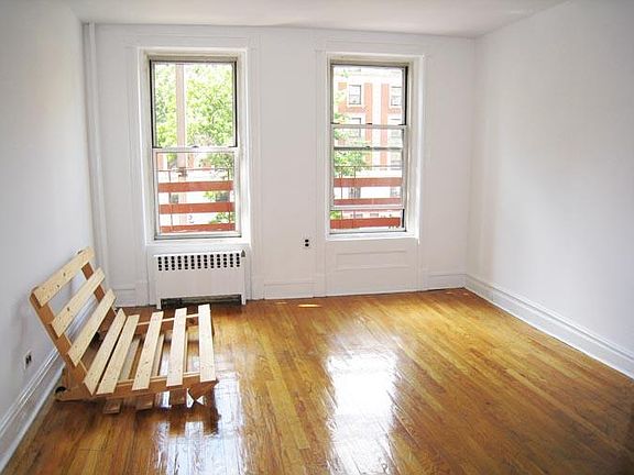 2nd image of 2272 Broadway APT 1C