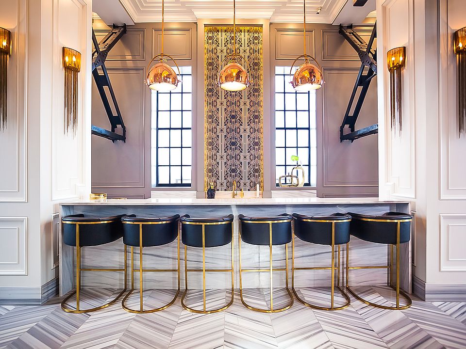 Beacon Lounge