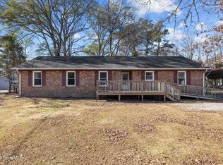 425 Washington Post Rd, New Bern, NC 28562