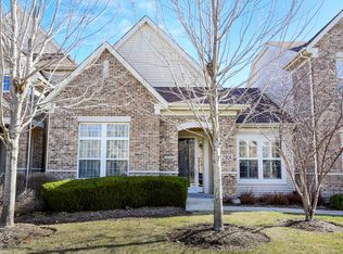 2906 Portage St, Naperville, IL 60564