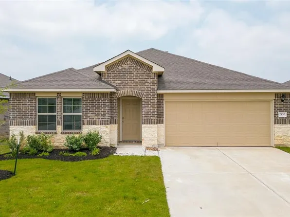 2420 Dog Leg Lane, Navasota, TX 77868