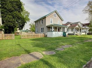 219 19th St, Dunbar, WV 25064