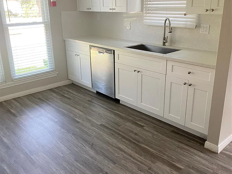 7519 San Benito Dr — Photo 2