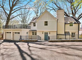 3031 Scenic Pl, Bronx, NY 10463
