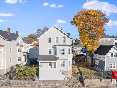 682 Eastern Ave, Fall River, MA, 02723