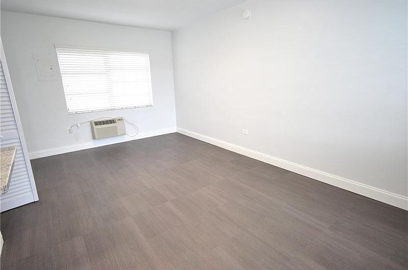1st image of 7133 Bonita Dr APT 7