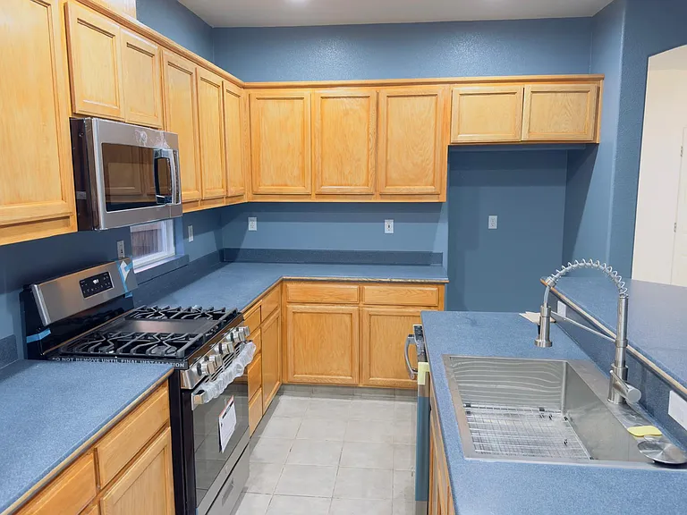 1380 Jones Ln — Photo 14