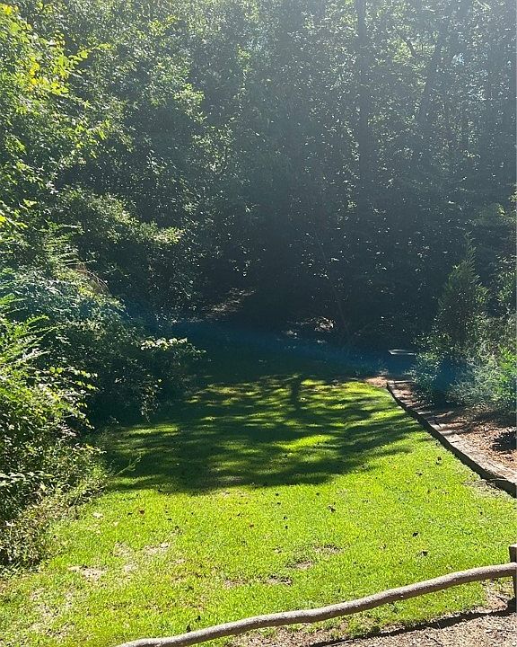 2nd image of 0 Briarwood Ct
