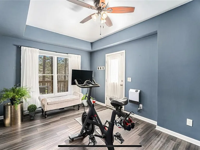 230 White Eagle Dr #2 — Photo 3
