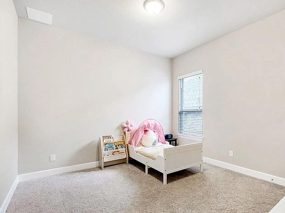5th image of 268 Fort Cobb Way